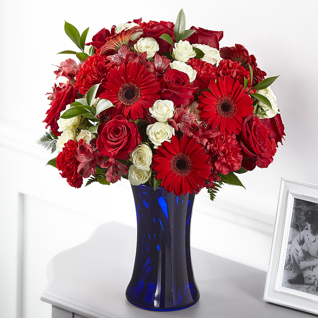 Hearts Embrace Bouquet – What A Flowers, Lawrenceville GA