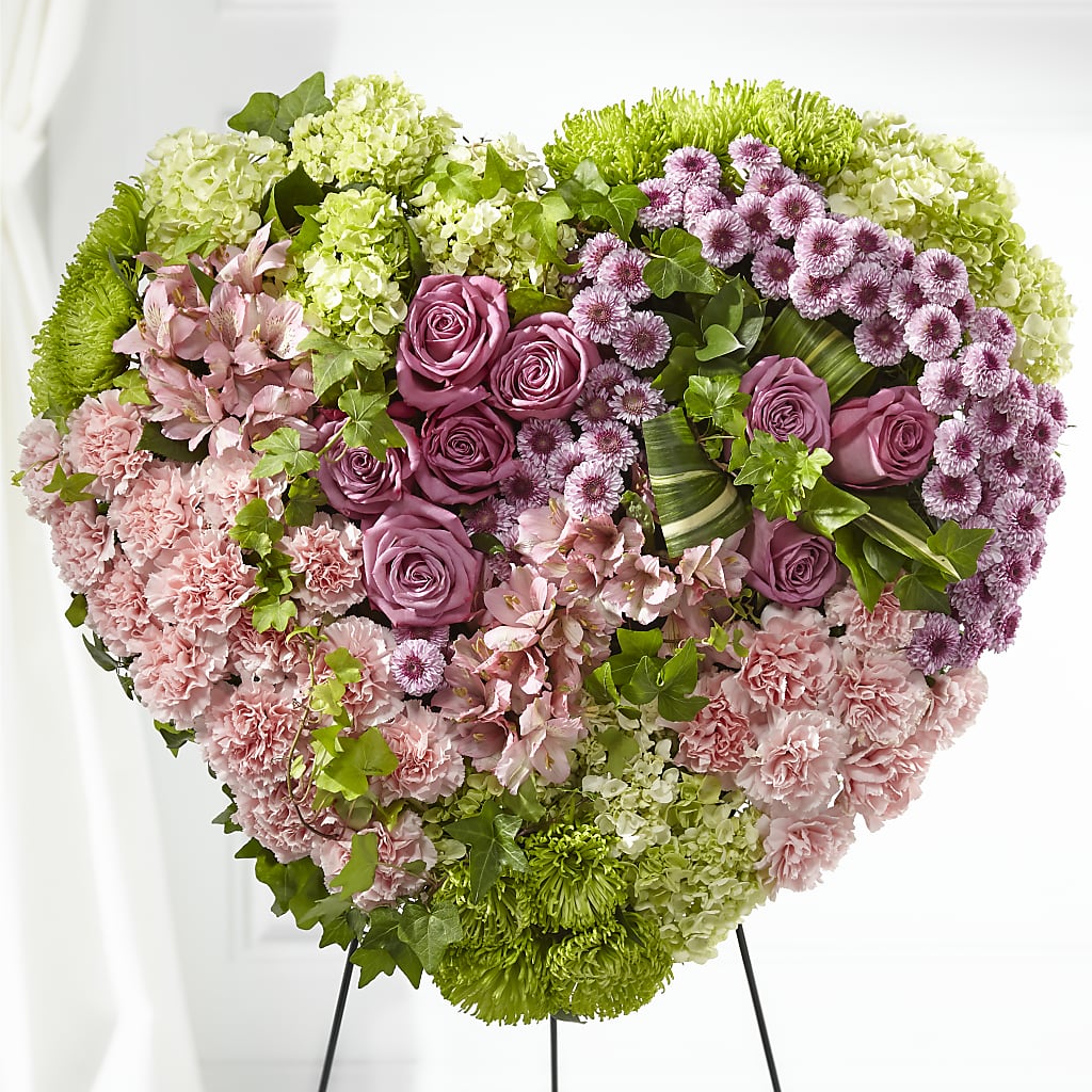 Heartwarming Standing Heart – What A Flowers, Lawrenceville GA