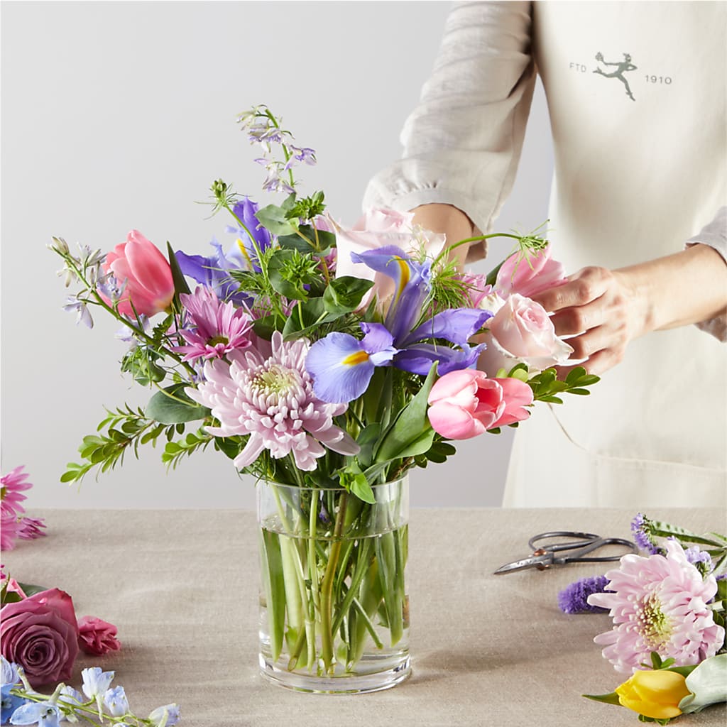 Pastel Tradition - A Florist Original –  What A Flowers, Lawrenceville GA