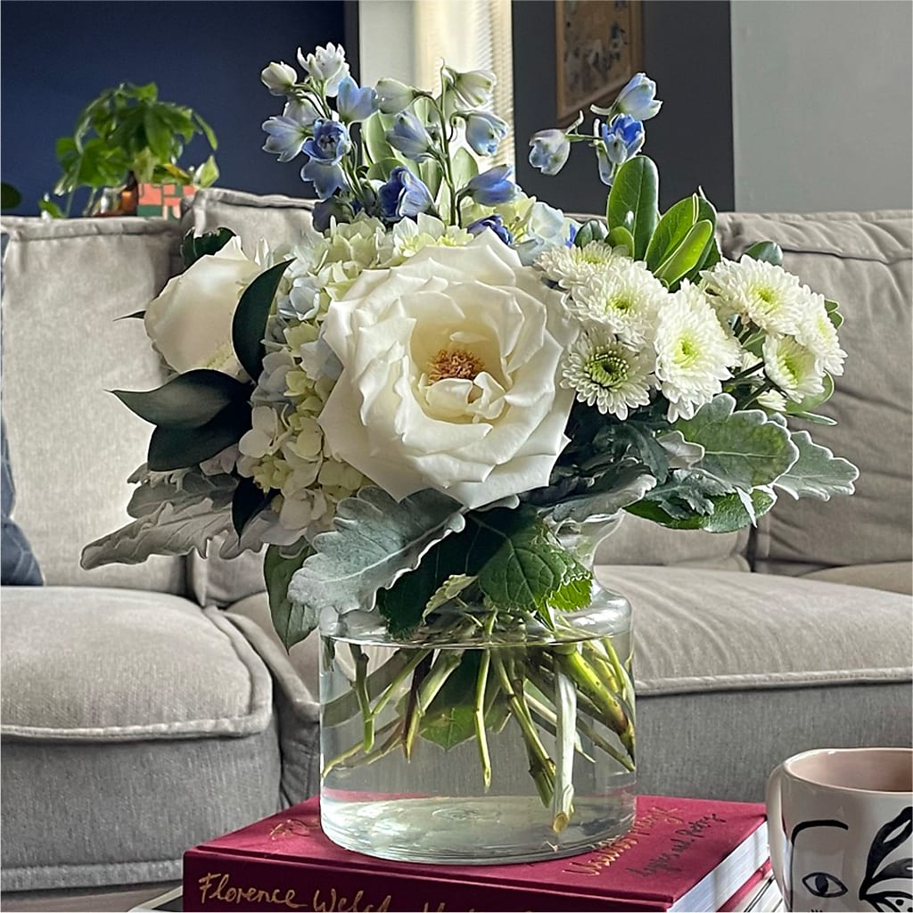 Clear Skies Bouquet –  What A Flowers, Lawrenceville GA