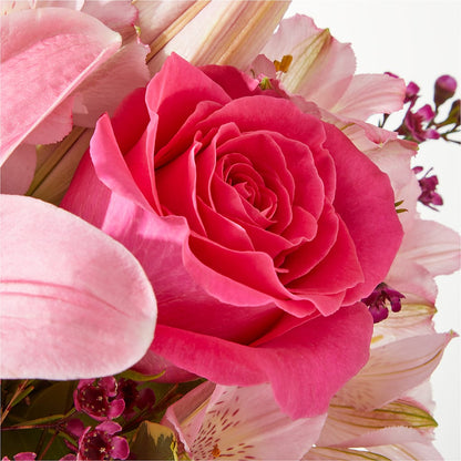 Lucky in Love Bouquet –  What A Flowers, Lawrenceville GA
