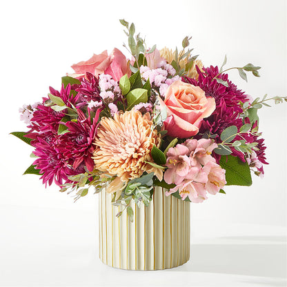 Berry Cobbler Bouquet with Ivory Vase –  What A Flowers, Lawrenceville GA