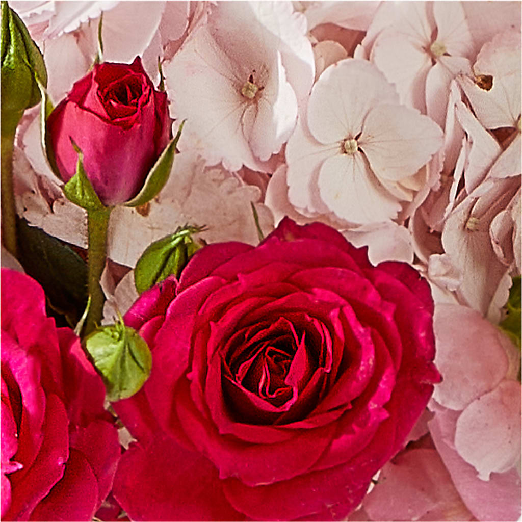 Glitz & Glam Bouquet –  What A Flowers, Lawrenceville GA